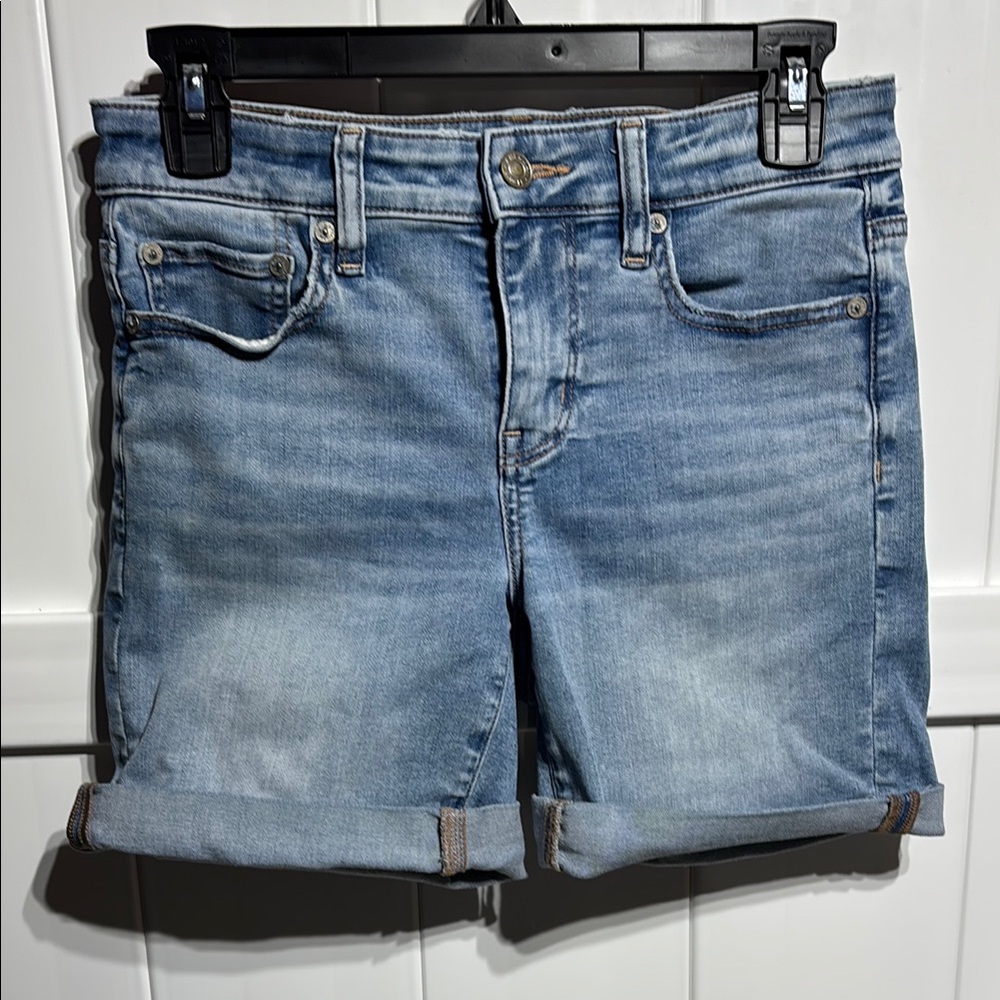 American Eagle skinny bermuda blue jean shorts